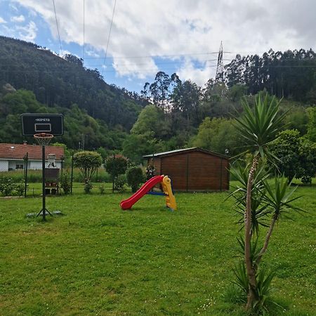 Posada Las Mozas Del Agua De Riocorvo Bagian luar foto
